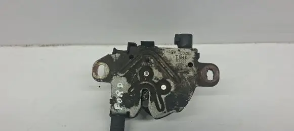 Ford Focus Engine bonnet/hood lock/catch 3M5116700