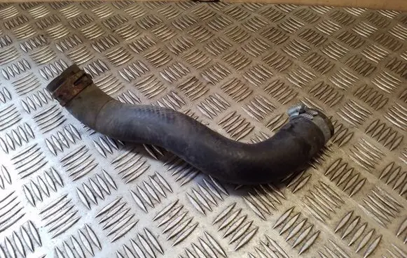 KIA Sorento Engine coolant pipe/hose