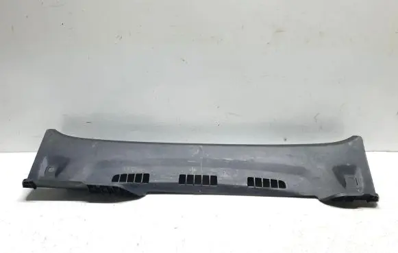 Peugeot 207 Tailgate/boot lid lock trim 9686057477