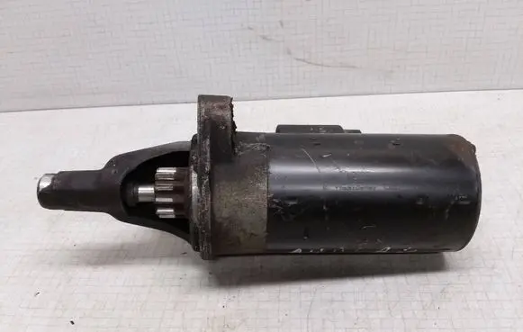 Audi A4 S4 B5 8D Starter motor 059911023H
