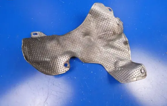 Volvo S60 Heat shield in engine bay 31411165