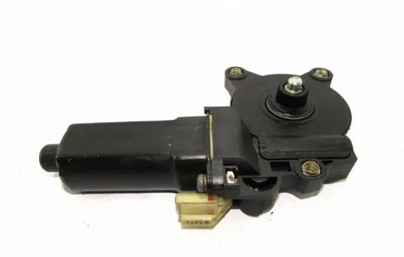 Hyundai Accent Front door window regulator motor Nuplautas.