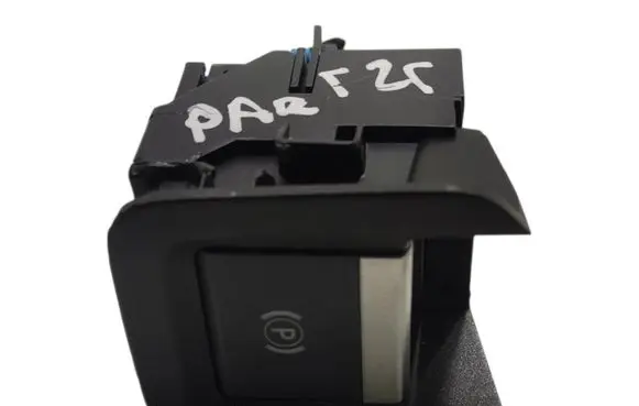Peugeot Partner Fog light switch 9813146377
