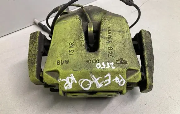 BMW X5 E70 Front brake caliper 9251