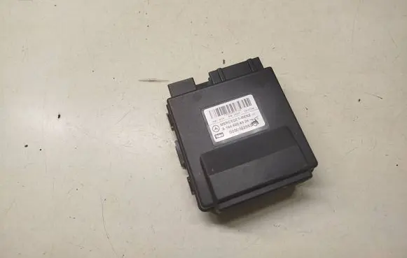 Mercedes-Benz GL X164 Tailgate/trunk control unit/module a1648204926