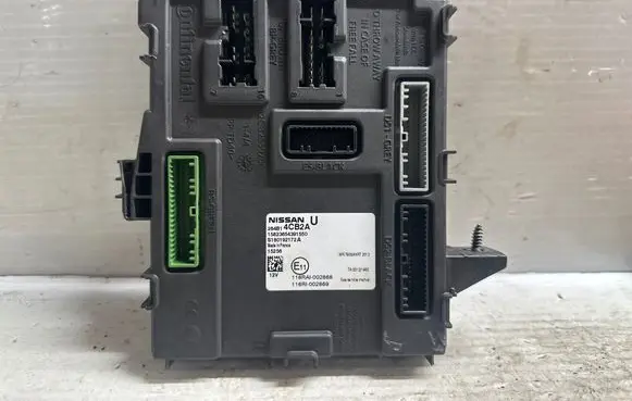 Nissan Qashqai Comfort/convenience module 284B14CB2A S180192172A 15823654391550