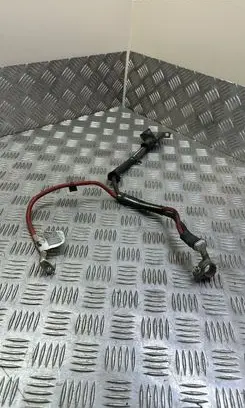 Volkswagen PASSAT B8 Positive cable (battery) 5Q0971228K