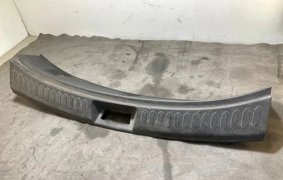 KIA Sportage Trunk/boot sill cover protection 857703U010