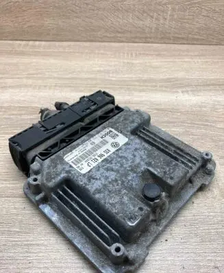 Seat Altea XL Engine control unit/module ECU 03G906021LP 0281013283