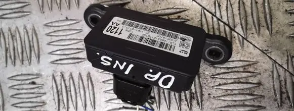 Opel Insignia A ESP acceleration yaw rate sensor 13581120