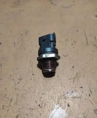 Hyundai Sonata Fuel pressure sensor 
