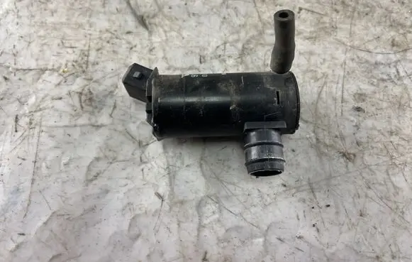 Windscreen/windshield washer pump