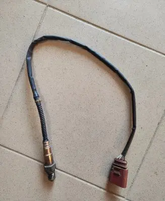 Audi A4 S4 B7 8E 8H Lambda probe sensor 058906265
