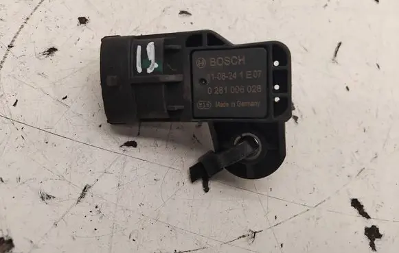 Opel Corsa D Air pressure sensor 0281006028