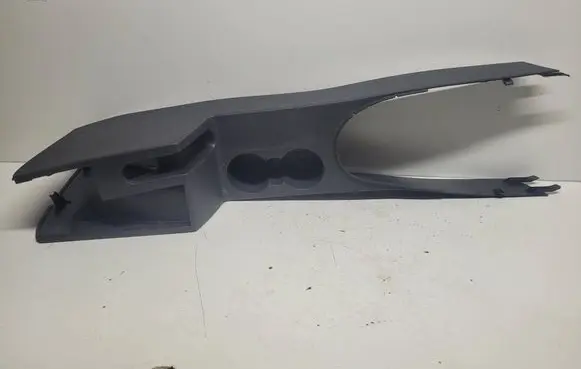 Volkswagen Touran II Center console 1T0863679