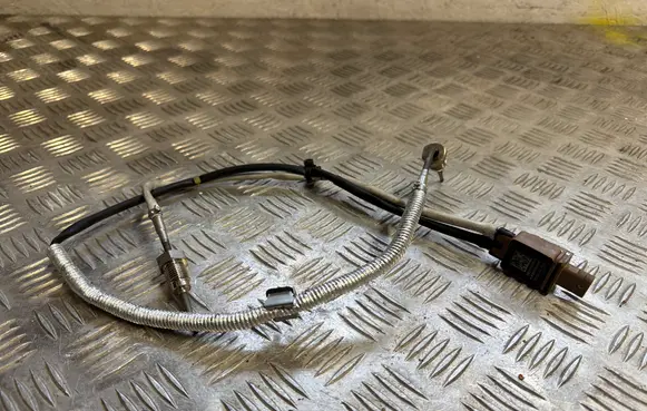 Audi A6 S6 C8 4K Exhaust gas temperature sensor 8W0919519C 2494710