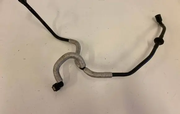 Volkswagen Touareg II Vacuum line/pipe/hose 7P6611931AA