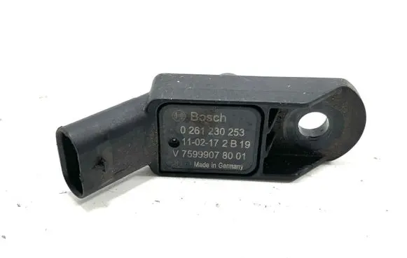 BMW 3 F30 F35 F31 Air pressure sensor 0261230253 V75999078001