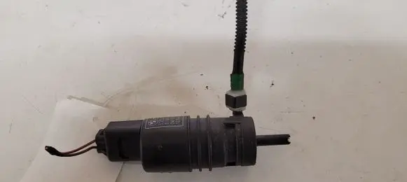 Windscreen/windshield washer pump