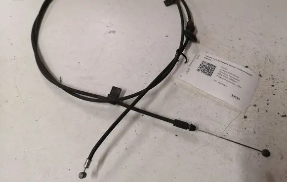 Toyota Avensis T250 Engine bonnet/hood lock release cable