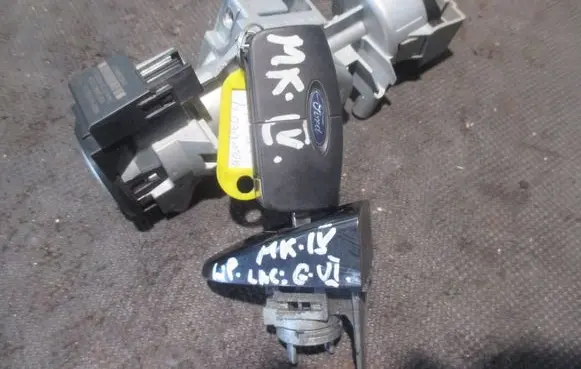 Ford Mondeo MK IV Ignition lock D75200131C 1799B23843 6E5T15607BA