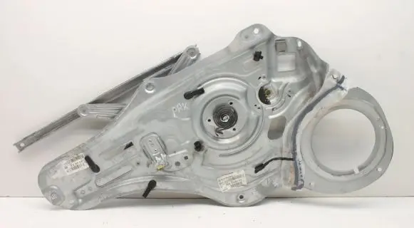 KIA Sportage Front door electric window regulator 824703U130