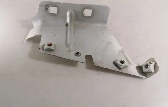 Renault Master III Fender mounting bracket 641C30003R