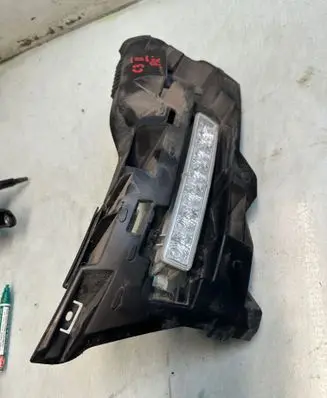 Citroen C3 Front bumper mounting bracket 9803503980 1273269X