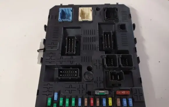 Citroen C4 I Comfort/convenience module 966405878001 281201906C