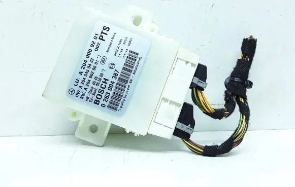 Mercedes-Benz C W204 Parking PDC control unit/module A2049009201