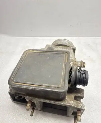 BMW 3 E36 Mass air flow meter 17346559 0280202134