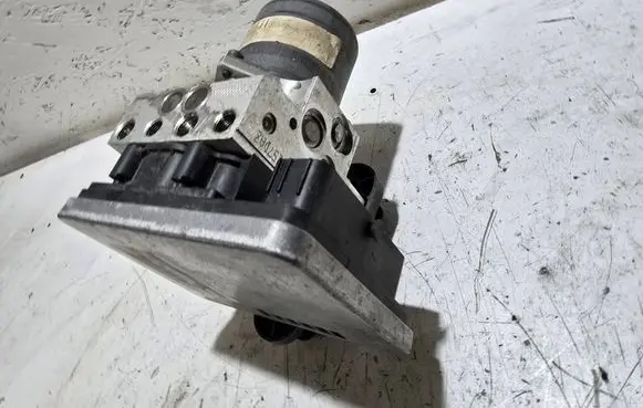 Mercedes-Benz E W213 ABS Pump A2134315900 A002W227 54087344A