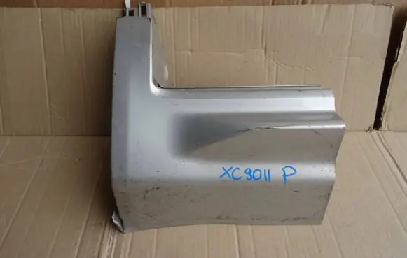 Volvo XC90 Side skirt front trim 31395886 BP3EA