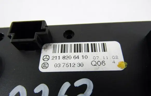 Mercedes-Benz E W211 Other control units/modules 2118206410