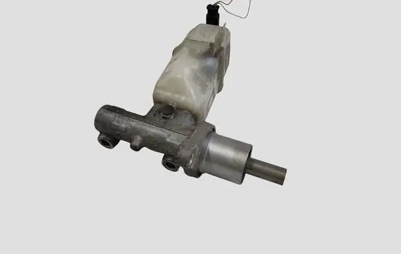 Peugeot 508 Master brake cylinder 9648980980