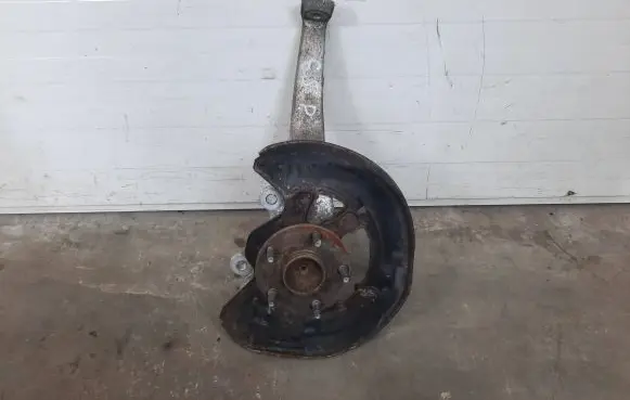 Lexus GS 300 350 430 450H Front wheel hub spindle knuckle