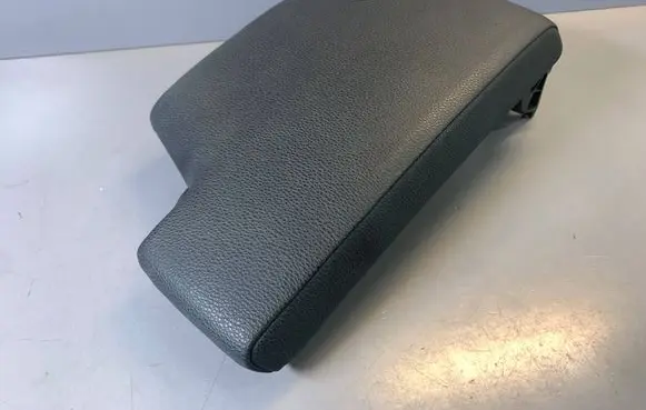 BMW 3 E90 E91 Armrest 7137556