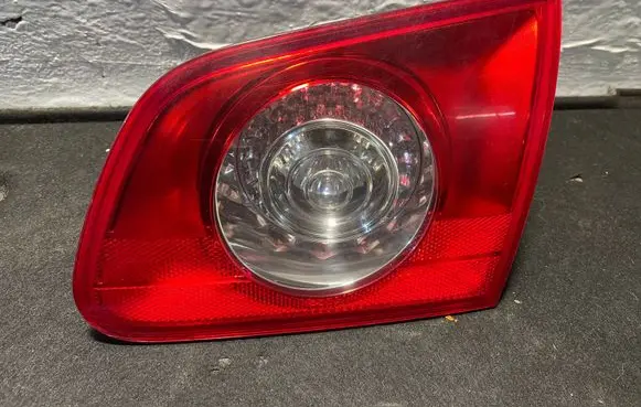 Volkswagen PASSAT B6 Tailgate rear/tail lights 3C9945094