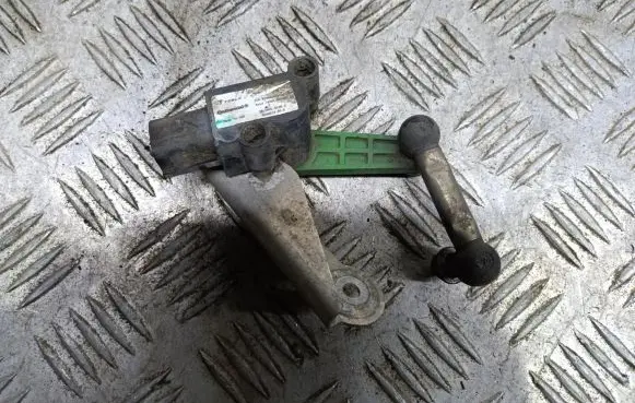Tesla Model S Sensor