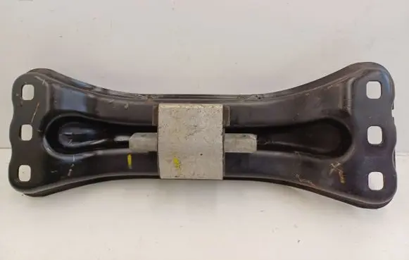 Mercedes-Benz C AMG W205 Engine mounting bracket A2052405700 A2052401702