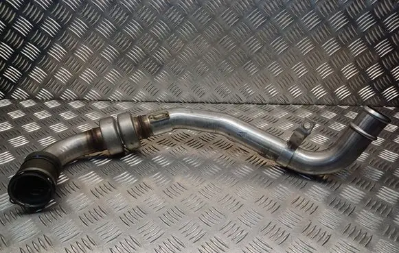 Renault Laguna III Intercooler hose/pipe 8201043883