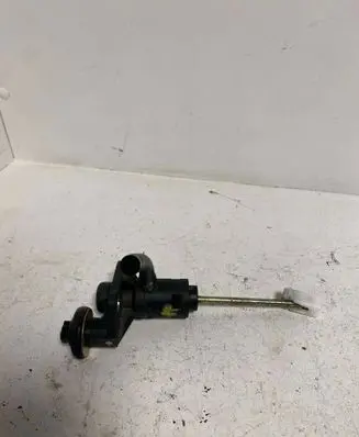 Audi A4 S4 B6 8E 8H Clutch master cylinder 8E1721401S
