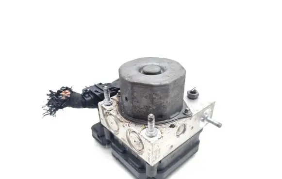 Mercedes-Benz B W245 ABS Pump A0084317512 0265956006