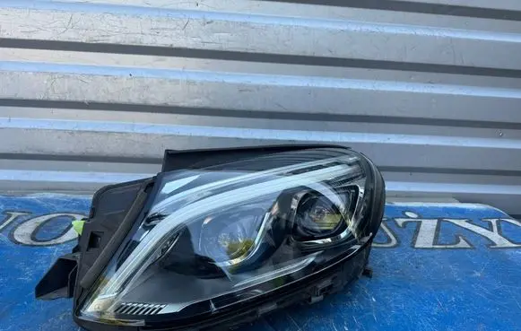 Mercedes-Benz GLE W167 Headlight/headlamp A1669063903