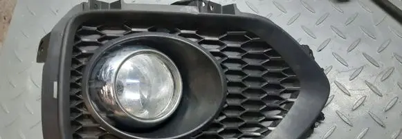 KIA Sorento Front fog light trim/grill