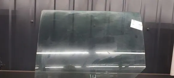 Renault Megane III Rear side window
