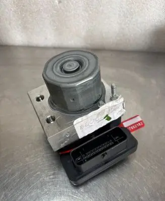 Renault Kangoo III Master brake cylinder