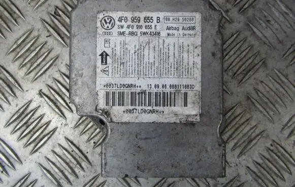 Audi A6 S6 C6 4F Airbag control unit/module 4F0959655B 4F0910655E