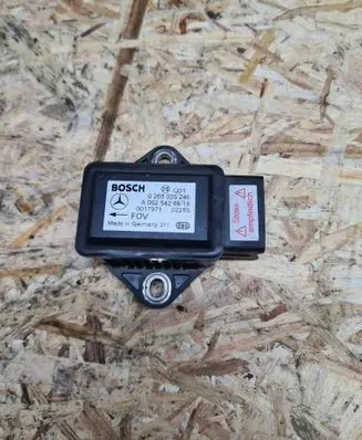 Mercedes-Benz E W211 ESP acceleration yaw rate sensor 0265005246 A0025426618