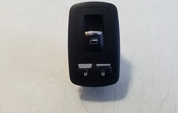Maserati Ghibli Electric window control switch 670013822